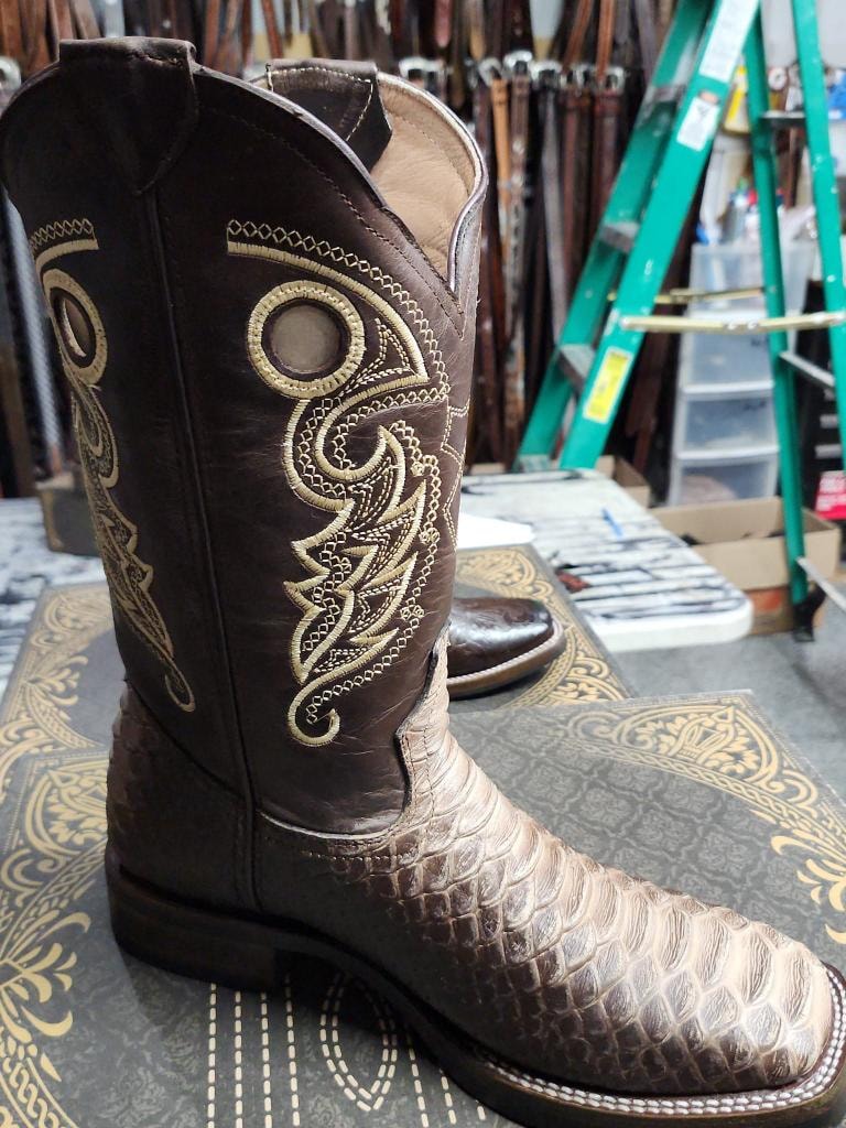 Embroidered western cowboy boot
